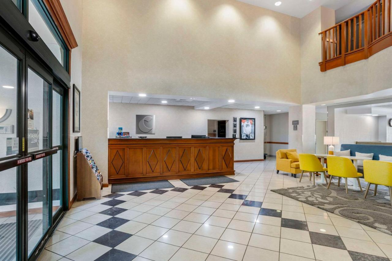 Comfort Inn & Suites Voorhees-Mt Laurel Exteriör bild